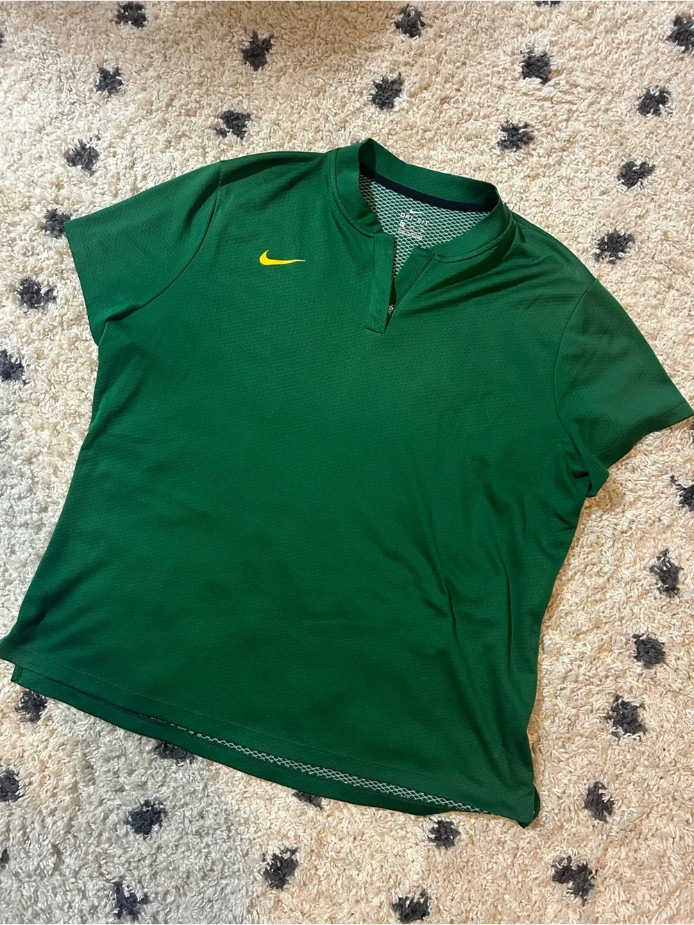 Nike Women’s Green Mockneck Athletic Shirt with Yellow Swoosh